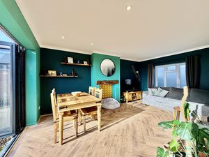 Photo 9- click for photo gallery